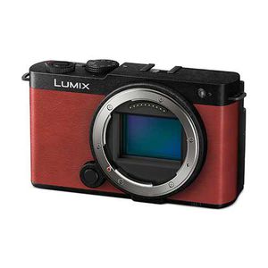 Panasonic Lumix DC-S9 Body Crimson Red