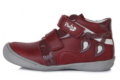 Raudoni batai 28-33 d. DA061670