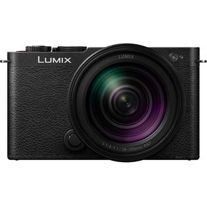 Panasonic Lumix DC-S9 + 28-200mm Jet Black