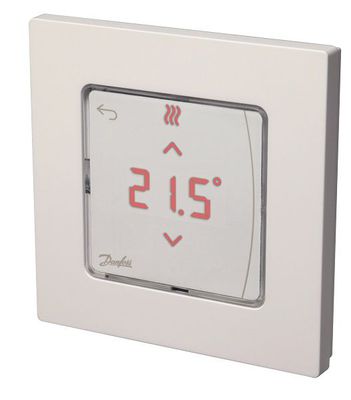 Icon2™ įleidžiamas į sieną patalpos termostatas su ekranu 24V, temp. ribos 5-35 °C