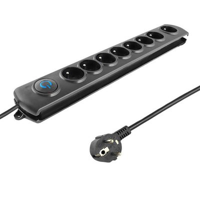 Qoltec Surge protector | 8 gniazd | 3,0m