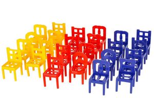 Stalo žaidimas - krentančios kėdės