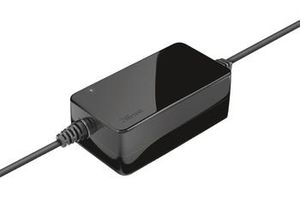 Trust Primo 45W Universal Laptop Charger that works with virtually any laptop