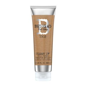 TIGI Bed Head Clean Up Daily Shampoo For Men Valomasis šampūnas kasdienaim naudojimui vyrams, 250ml