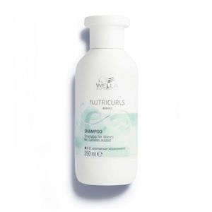 Wella Professionals NUTRICURLS Waves Shampoo Švelnus šampūnas banguotiems plaukams, 250ml